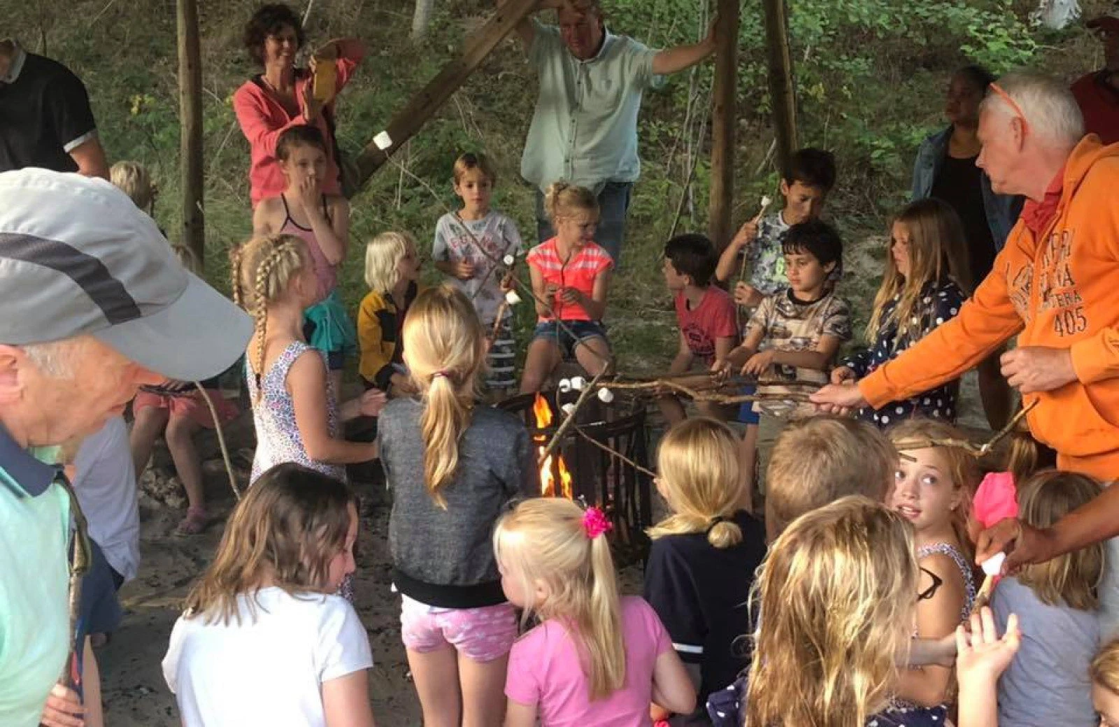 6870918825027404497482256186560804003774464n